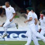 Vernon-Philander-jumps-screams-120819-G940-pnt14