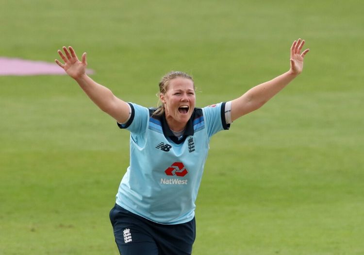 best bowling by England women in T20s
